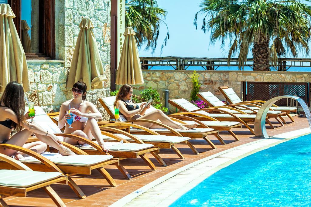 Xenios Possidi Paradise Hotel Ngoại thất bức ảnh