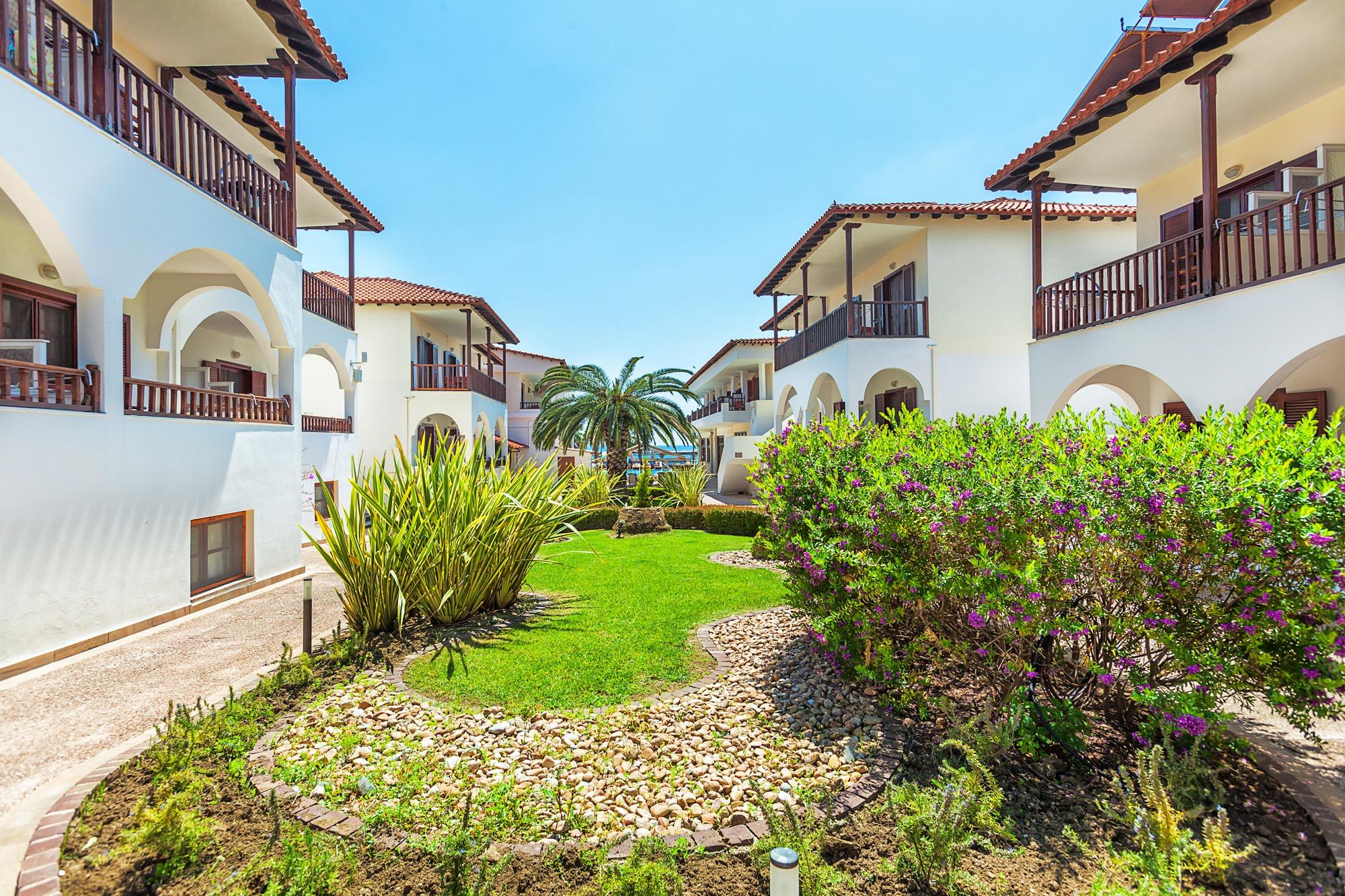 Xenios Possidi Paradise Hotel Ngoại thất bức ảnh