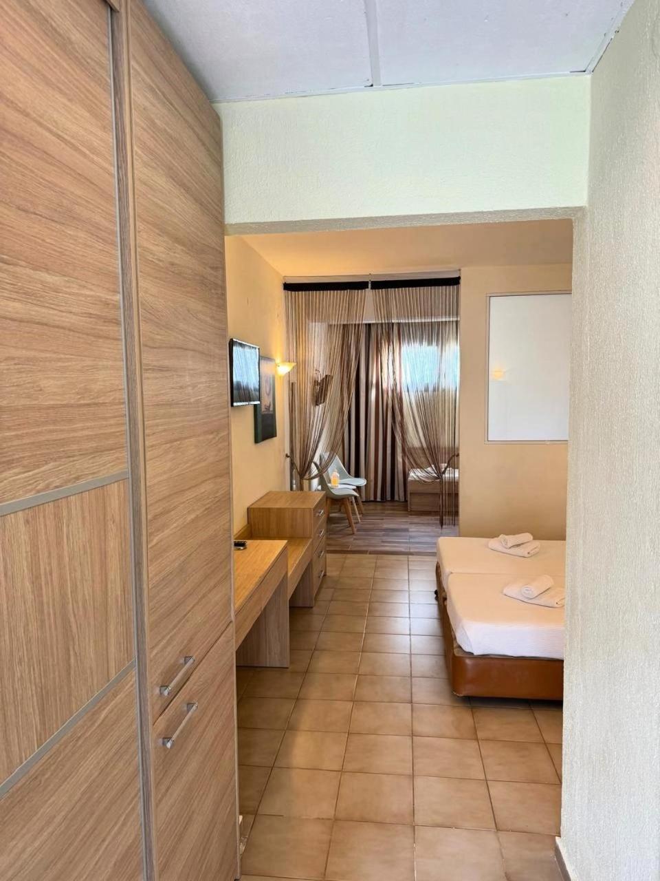 Xenios Possidi Paradise Hotel Ngoại thất bức ảnh